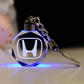 Kľúčenka s 3D logom automobilky v krištáľovom prevedení